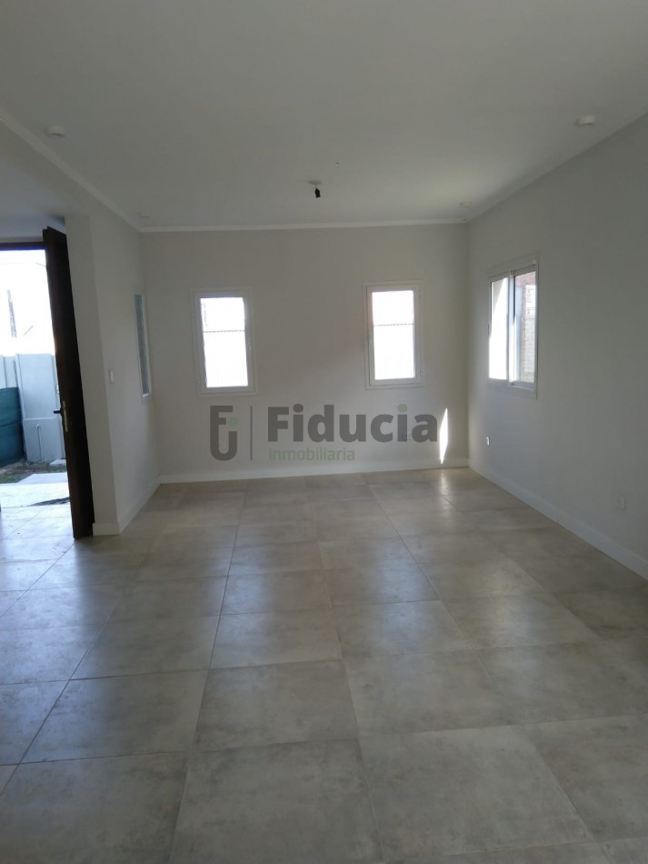 Hermosa casa en alquiler, moderna a estrenar