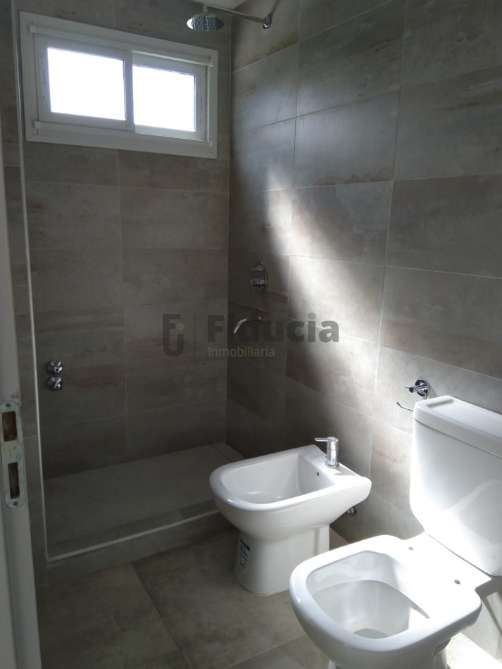 Hermosa casa en alquiler, moderna a estrenar
